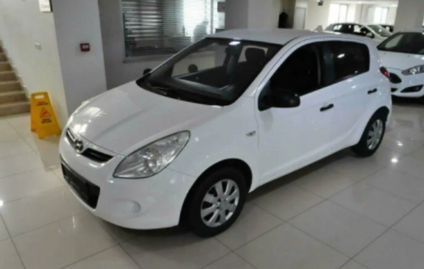 Foto - Bu arabalar kapış kapış gidiyor... İşte 100 bin TL’nin altındaki otomobiller