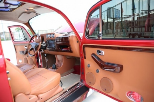 Foto - Bu arabaya ne kadar masraf ettiğine inanamayacaksınız!