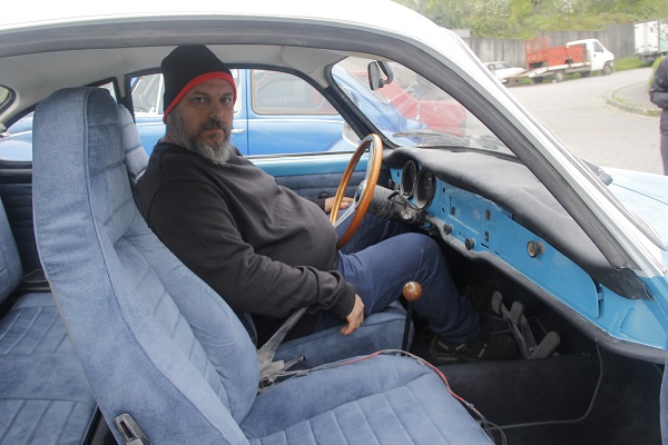 Foto - Bu arabayla tam 3500 kilometre yol yapacak! 