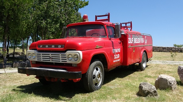 Foto - Bu araç 50 yılı aşkın süre hizmet verdi!