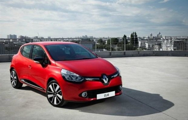 Foto - Bu araçlar benzini kokluyor