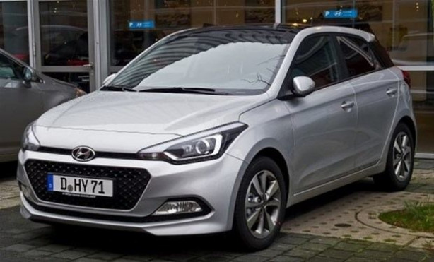 Foto - Bu araçlar benzini kokluyor