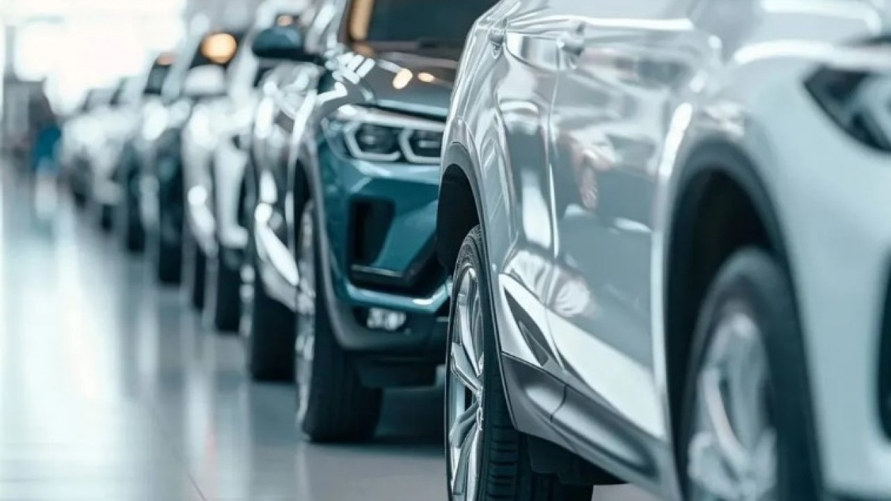 Bu araçlar benzini kokluyor: İşte en az yakan 10 otomobil!