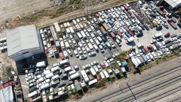 Foto - 'Bu araçlar satışa çıkarılırsa ikinci el piyasası düşer'