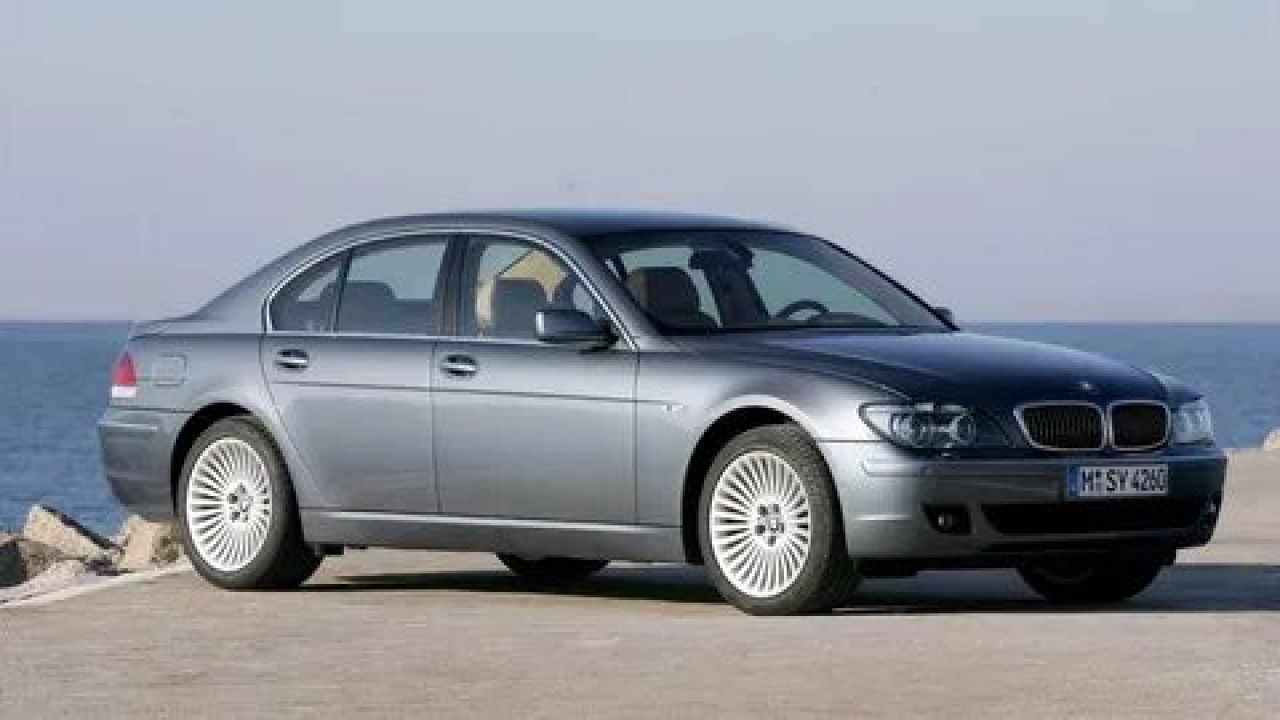 Foto - Bu araçları alan yandı! Değeri dibe vuran modeller açıklandı!