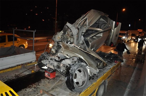 Foto - Bu araçtan sağ çıktı!