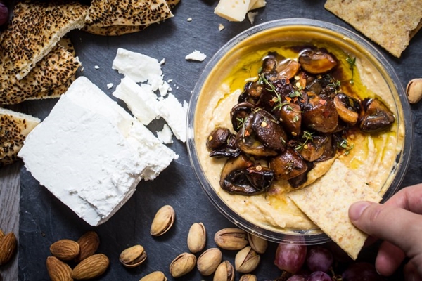 Bu atıştırmalıklar hem az kalorili hem de tok tutuyor!