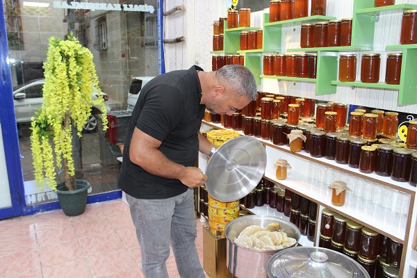 Foto - Bu bal hastalıklara şifa oluyor! Kilosu 800 TL