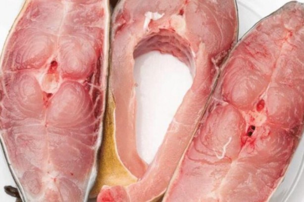 Bu balıktan uzak durun! Tadını seviyoruz ama resmen kanser saçıyor