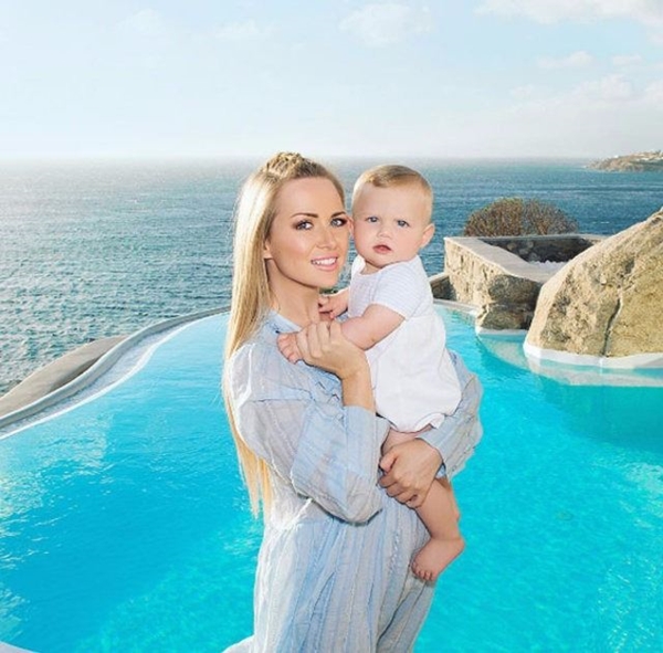 Foto - Bu bebek tam 1 milyon dolar kazanıyor! Çünkü...