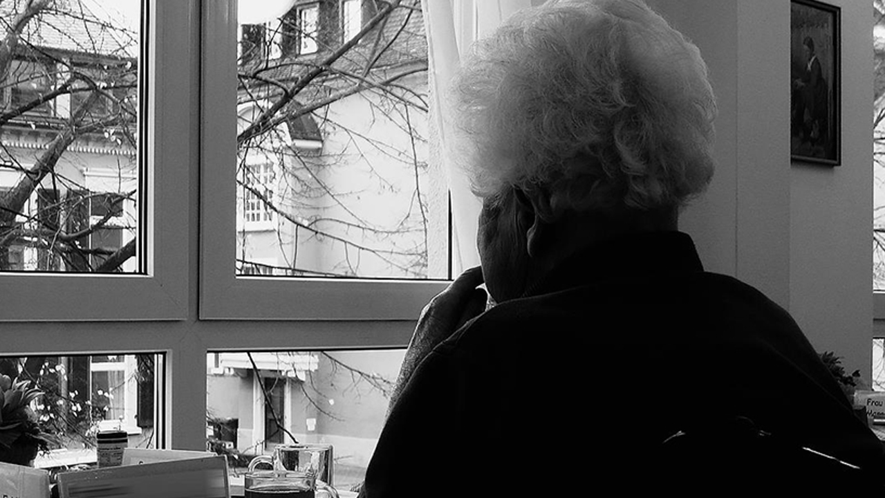 Foto - Bu belirtiler yaşlılık değil, alzheimer olabilir! Unutkanlık mı, tehlike mi? İşte 10 kritik işaret!