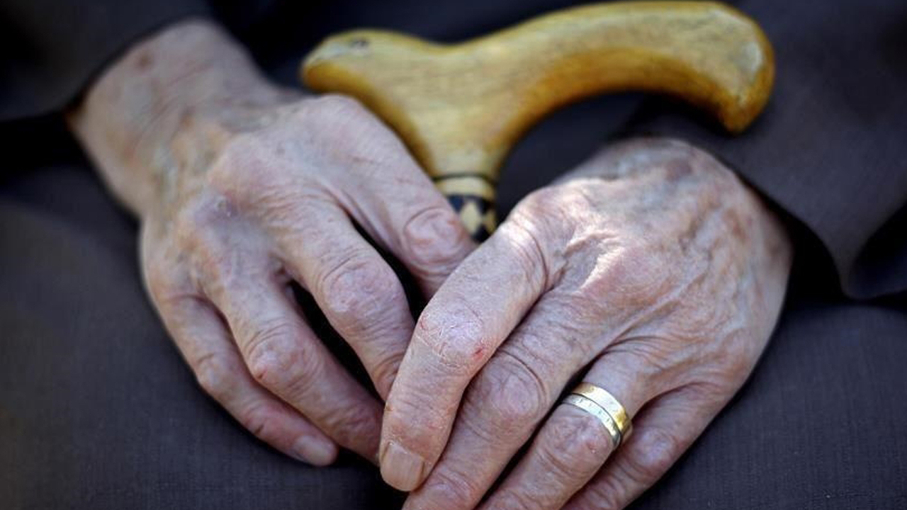 Foto - Bu belirtiler yaşlılık değil, alzheimer olabilir! Unutkanlık mı, tehlike mi? İşte 10 kritik işaret!