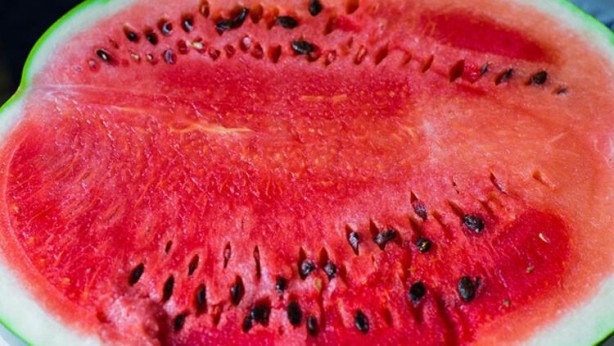 Foto - Bu besinleri öğünlerinizde eksik etmeyin! Mutlu ediyor