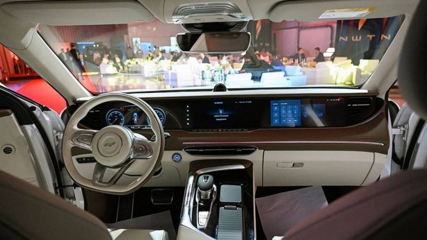 Foto - Bu bildiğimiz bizim yerli otomobil! "O Arap ülkesi TOGG'u kopyaladı"