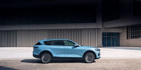 Foto - Bu bildiğimiz bizim yerli otomobil! "O Arap ülkesi TOGG'u kopyaladı"