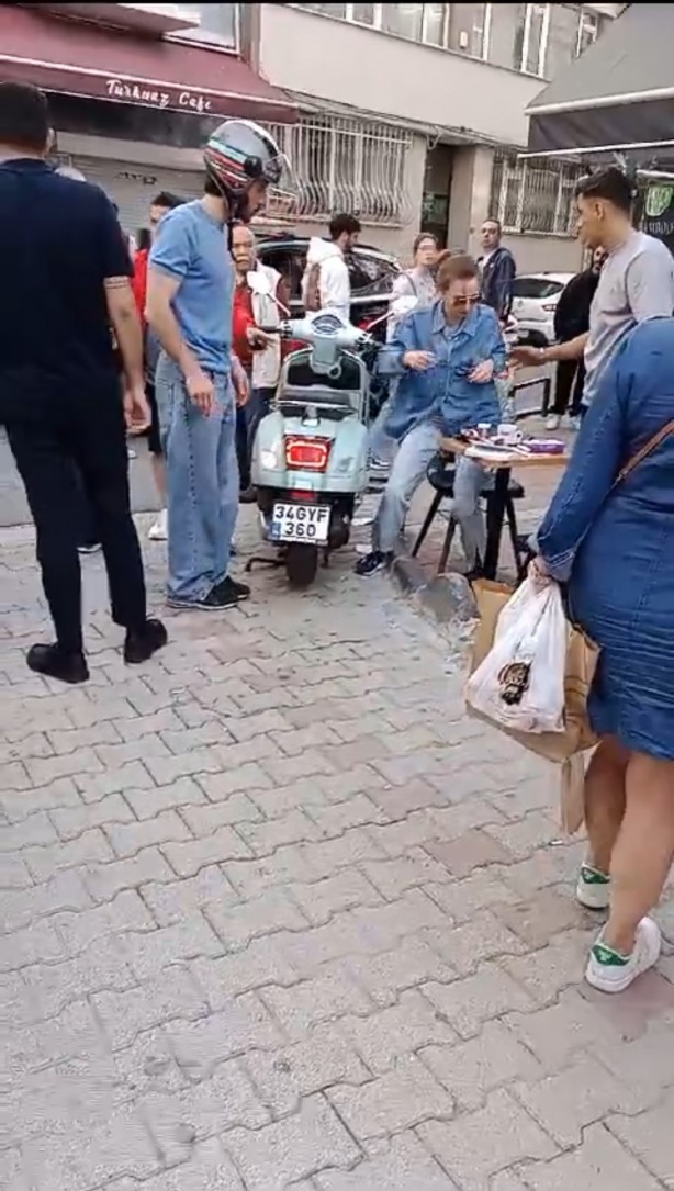 Foto - Bu bir film değil ama! Başrolde ünlü bir oyuncu var