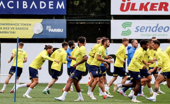 Bu bir şaka mı? Bu menajer oyunu mu? Yok böyle bir transfer savaşı...