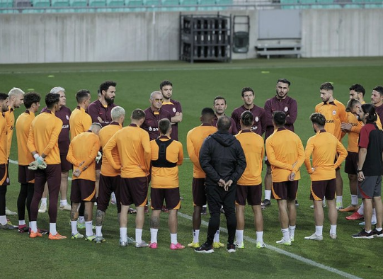 Foto - Bu bir şaka mı? Bu menajer oyunu mu? Yok böyle bir transfer savaşı...