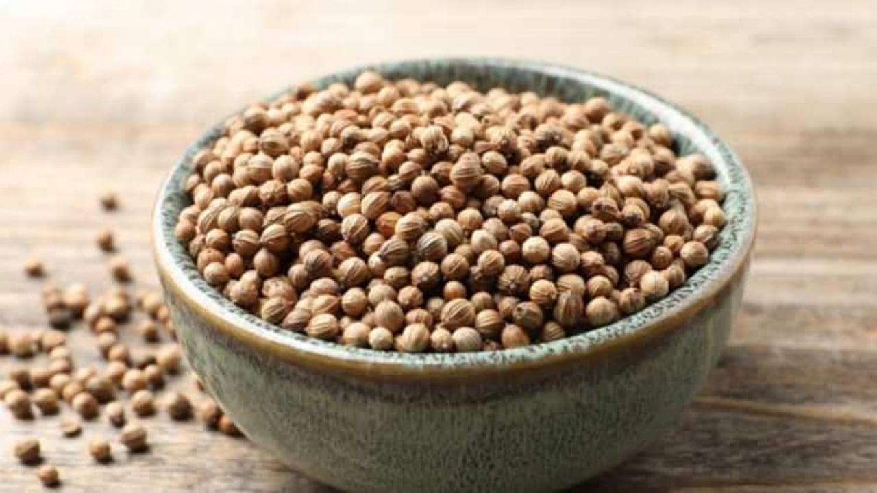 Bu bitki kalbi adeta zırh gibi koruyor! Kötü kolesterolü bıçak gibi kesiyor, tansiyonu şak diye durduruyor