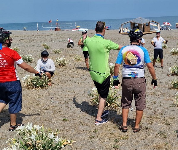 Foto - Bu bitkisinin nesli tükenmek üzere! 80 bin liranız yoksa bu çiçeğin yanına yaklaşmayın