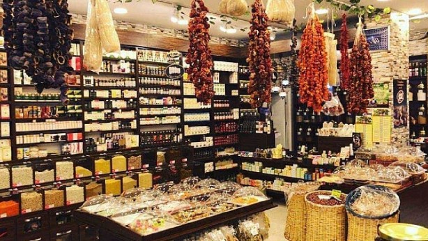 Bu bitkiyi kaynatıp içenler böbreklerinden oluyor! Aktarlarda yok satıyor ama "Maalesef" diyerek duyurdular! Eyvah ki ne eyvah 