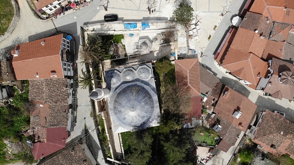 Foto - Bu cami 508 yıldır ayakta