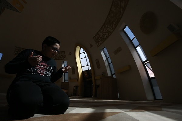 Foto - Bu caminin yapısı, tefekkür etmeyi sağlıyor