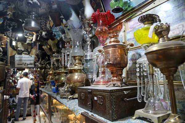 Bu çayevi zaman yolculuğu garantili