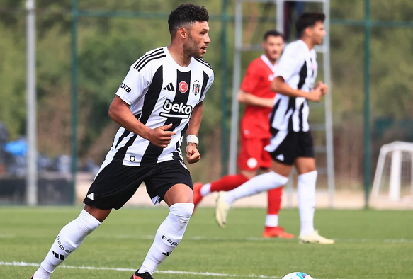 Foto - Bu çöp oyuncular neyin peşinde? Yine yaptılar yapacaklarını! Yazıklar olsun! Yaşatın şu bir ilk’i…