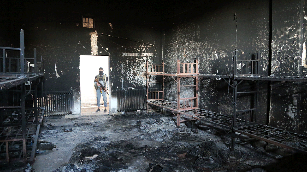 Foto - Bu çöplükte yüzlerce insana işkence yaptılar!