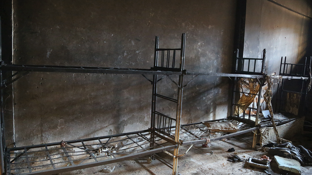 Foto - Bu çöplükte yüzlerce insana işkence yaptılar!