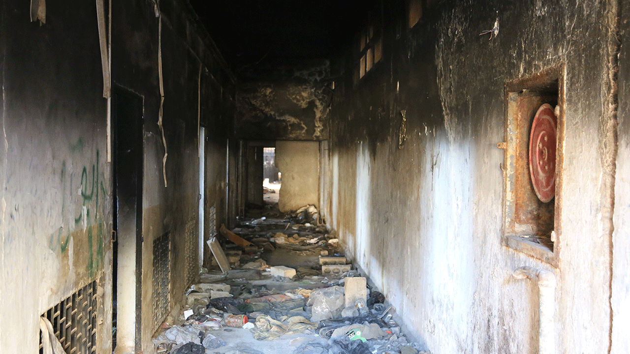 Foto - Bu çöplükte yüzlerce insana işkence yaptılar!