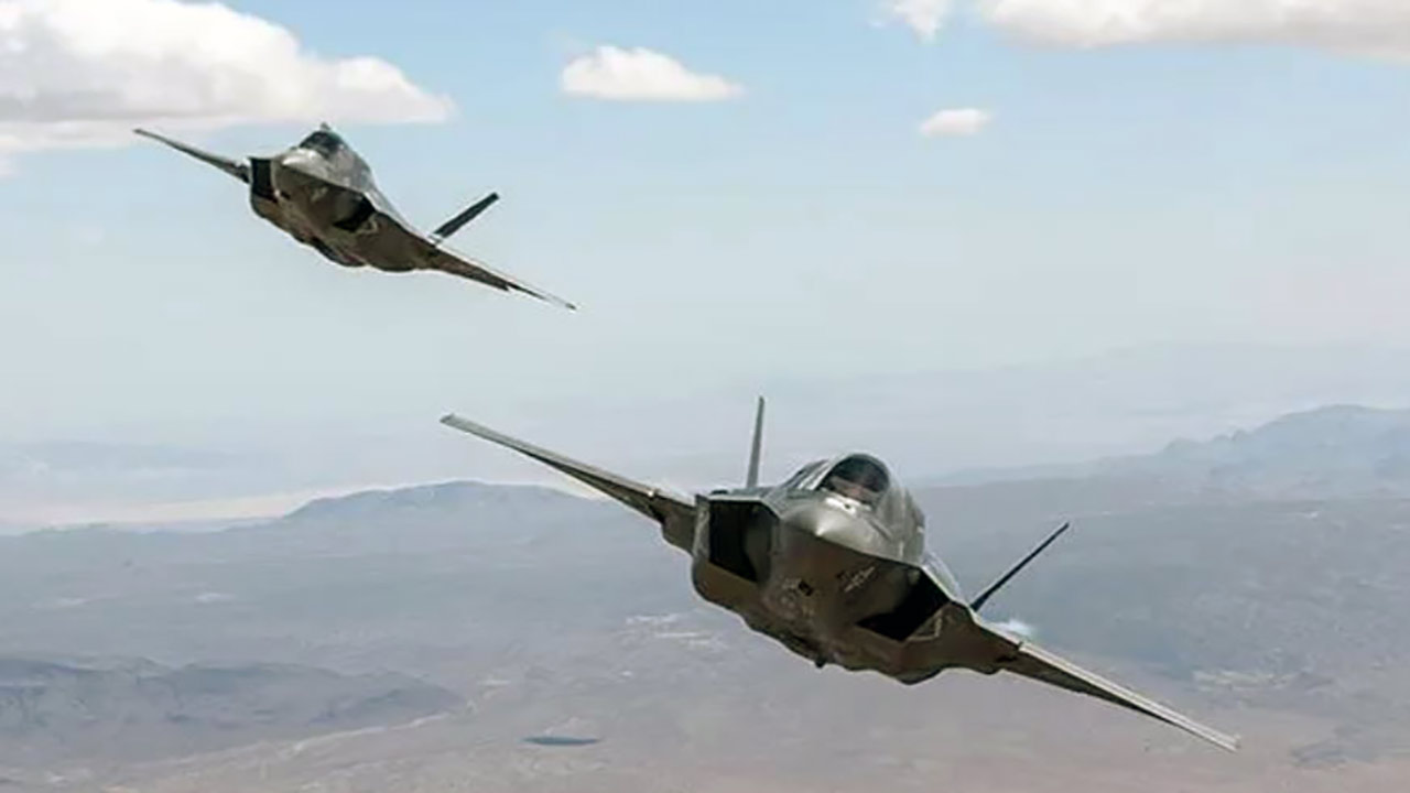 Foto - Bu da nereden çıktı! Nükleer yetenekli F-35 üretimi başladı