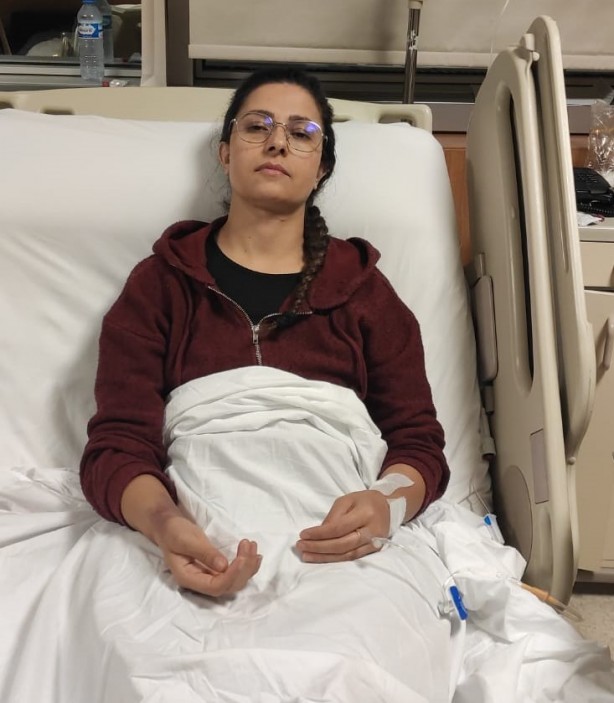Foto - Bu da oldu! Ağrım var diye gittiği hastaneden tekerlekli sandalye ile çıktı