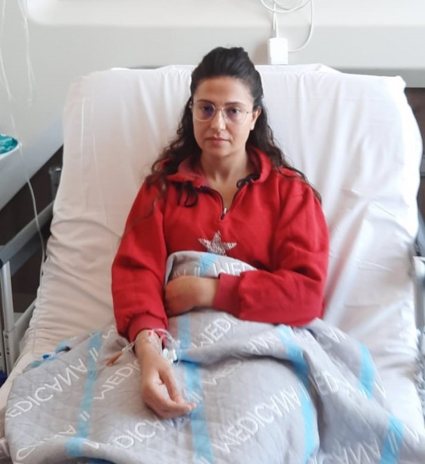 Foto - Bu da oldu! Ağrım var diye gittiği hastaneden tekerlekli sandalye ile çıktı