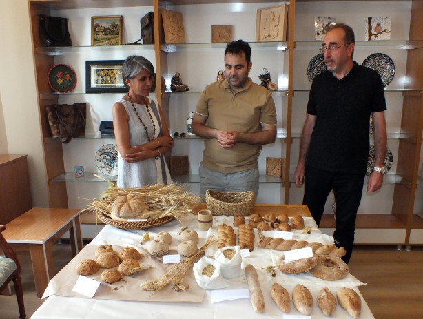 Foto - Bu da oldu! Antik çağ ekmekleri üretildi