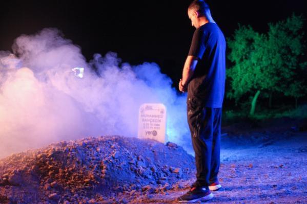 Foto - Bu da oldu! Youtuber reklam için tabutla mezara girdi