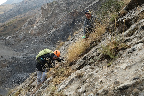 Foto - Bu dağa ulaşabilmek için 2 saat tırmanış yaptılar