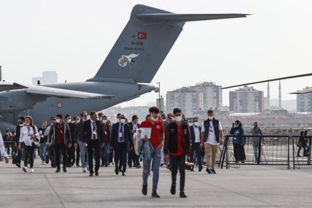 Foto - Bu davet başka davet! Güne damga vurdu