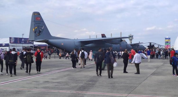 Foto - Bu davet başka davet! Güne damga vurdu