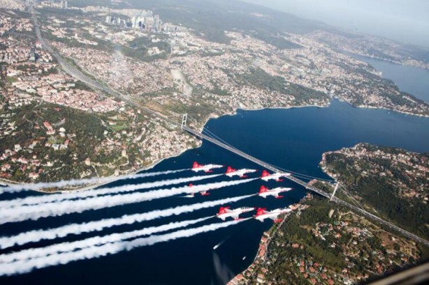 Foto - Bu davet başka davet! Güne damga vurdu