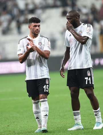 Foto - Bu doğruysa şayet yer yerinden oynayacak: Ünlü futbolcu hakkında şok iddia! Türkiye’nin gündemine bomba gibi düştü