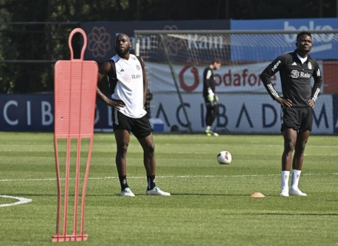 Foto - Bu doğruysa şayet yer yerinden oynayacak: Ünlü futbolcu hakkında şok iddia! Türkiye’nin gündemine bomba gibi düştü