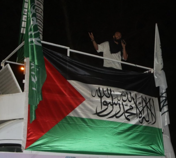 Foto - Bu dualar GAZZE için! Nöbet Saraçhanede devam ediyor