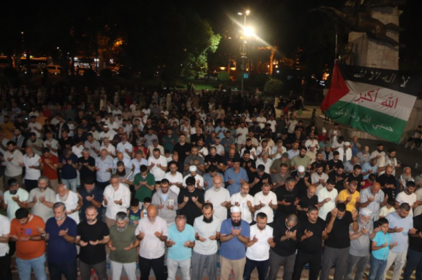 Foto - Bu dualar GAZZE için! Nöbet Saraçhanede devam ediyor