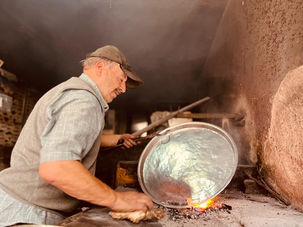 Foto - Bu dükkanın ateşi 85 yıldır sönmüyor