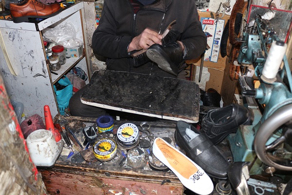 Foto - Bu dükkanla 4 çocuk okuttu! 