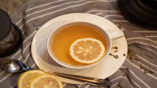 Foto - Bu etkisini daha önce hiç duymadınız! Bakın çaya limon sıkıp içtiğinizde neler oluyor?