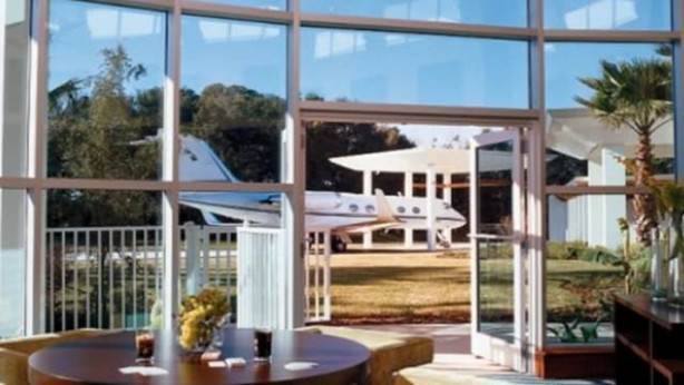 Foto - Bu evde tam iki uçak var!