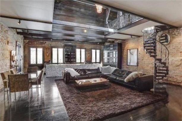 Foto - Bu evin dışına aldanmayın